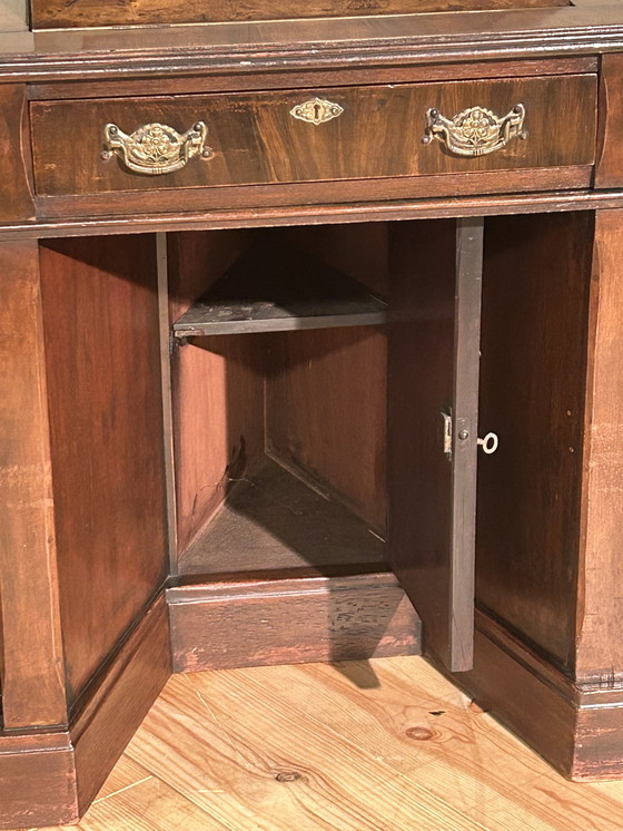 Image 1 of Unieke Engelse Vintage Bureau Met Uitdraaiende Ladenblokken