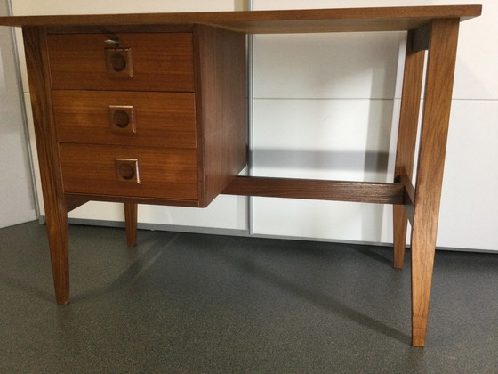 Image 1 of Vintage Deens bureau
