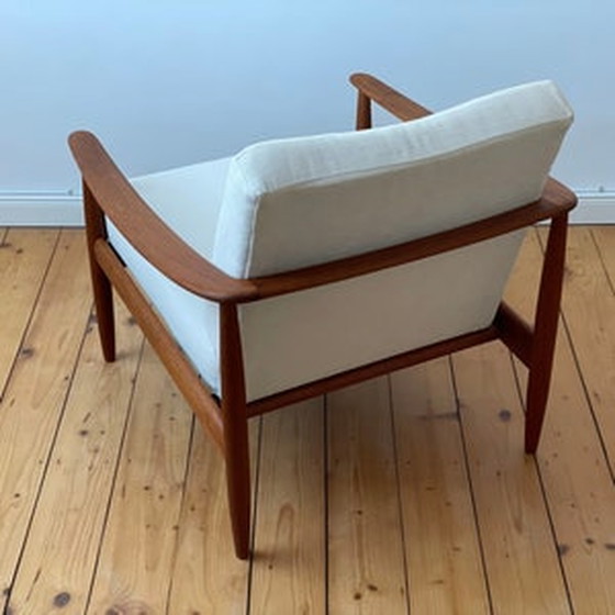 Image 1 of Fauteuil met gouden veren