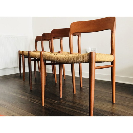 Image 1 of Set van 4 teakhouten vintage 75 eetkamerstoelen door Niels Otto Møller voor J.L. Møllers, jaren 1960