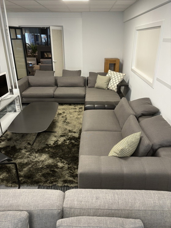 Image 1 of Minotti Freeman modulaire hoekbank Duvet & Tailor in stof G