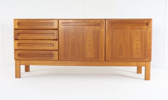 Image 1 of Deens Sideboard Massief Teak 'Frederikshab' Vintage