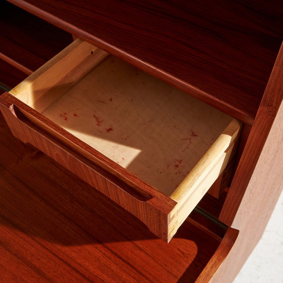 Image 1 of Mk10403 Gerestaureerd teak bureau