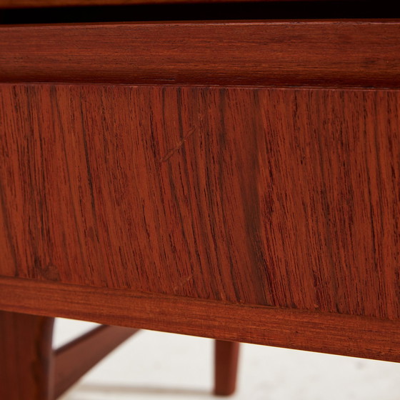 Image 1 of Mk10403 Gerestaureerd teak bureau