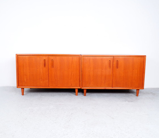 Image 1 of Deens teak dressoir of audiomeubel 1