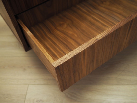 Image 1 of Dressoir van notenhout, Scandinavisch ontwerp