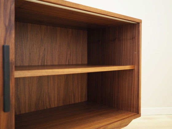 Image 1 of Dressoir van notenhout, Scandinavisch ontwerp