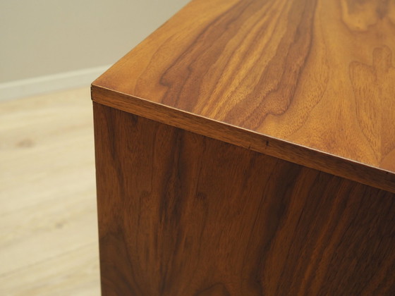 Image 1 of Dressoir van notenhout, Scandinavisch ontwerp