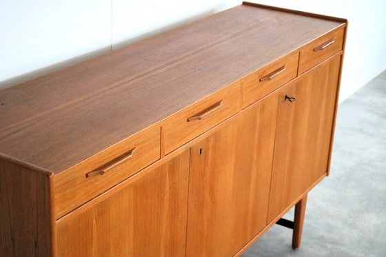 Image 1 of Vintage Zweeds Dressoir