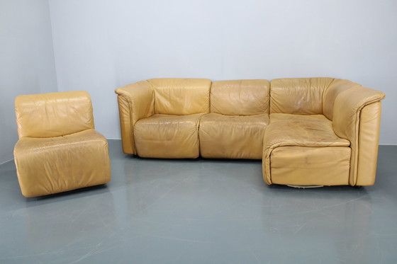 Image 1 of 1970S Wittmann Hochbaret lederen modulaire sofa, Oostenrijk