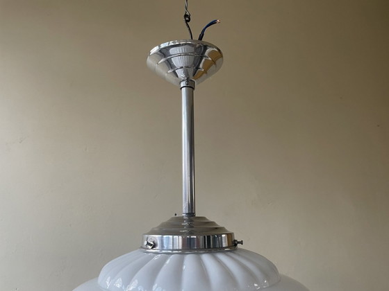 Image 1 of Lamp Hanglamp Art Deco 1930 Ufo Vorm Wit Glas Frans