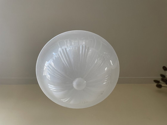 Image 1 of Lamp Hanglamp Art Deco 1930 Ufo Vorm Wit Glas Frans