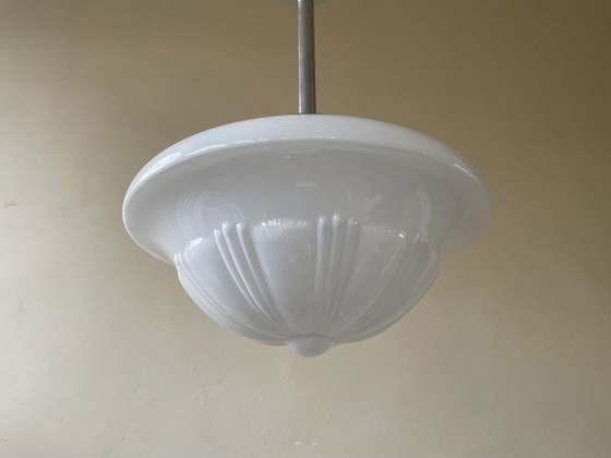 Image 1 of Lamp Hanglamp Art Deco 1930 Ufo Vorm Wit Glas Frans