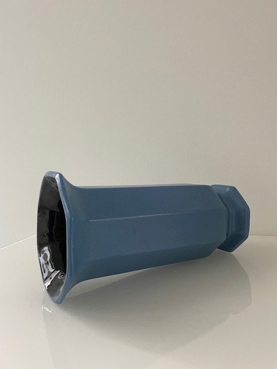 Image 1 of Vintage Mid-Century Vaas Achthoek Lichtblauw/Zwart Keramiek