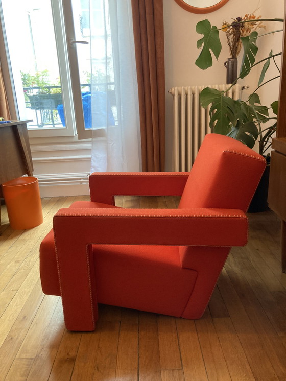 Image 1 of Cassina Utrecht fauteuil van Gerrit Thomas Rietveld