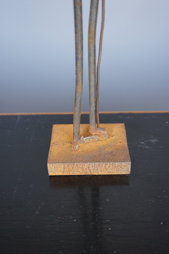 Image 1 of Metalen sculptuur van een staand figuur, 20e eeuw