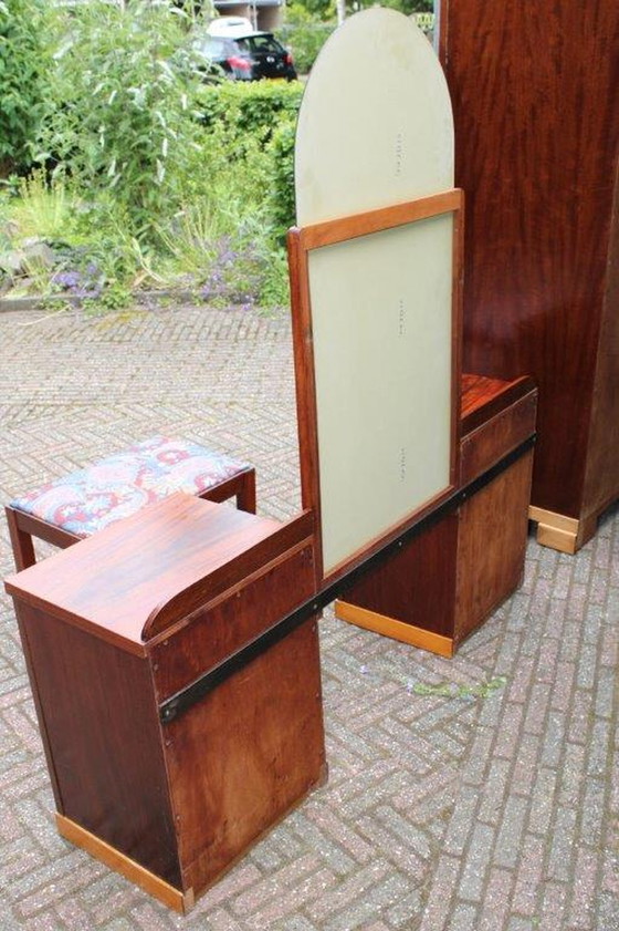 Image 1 of H. Pander & Zonen  kledingkast en kaptafel met stoel en spiegel