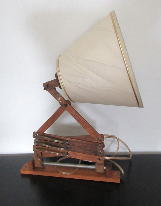 Image 1 of Vintage houten schaar/harmonica wandlamp