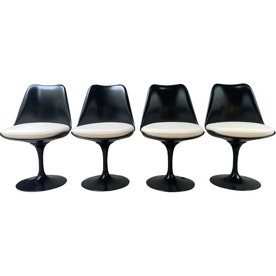 Image 1 of Set van 4 vintage Tulip stoelen van Eero Saarinen voor Knoll International