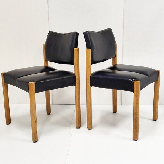 Image 1 of Paar vintage stoelen van Pierre Guariche, 1973