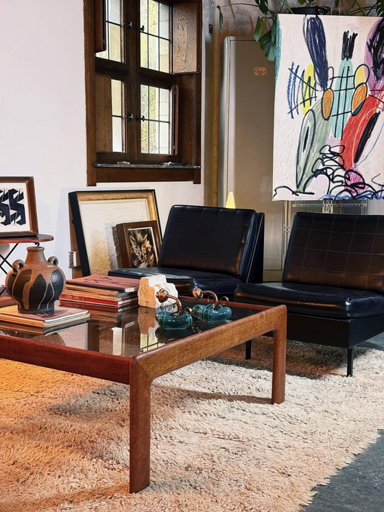 Image 1 of Grote Mid Century Lage Salontafel Met Gerookt Glazen Top, 1960S