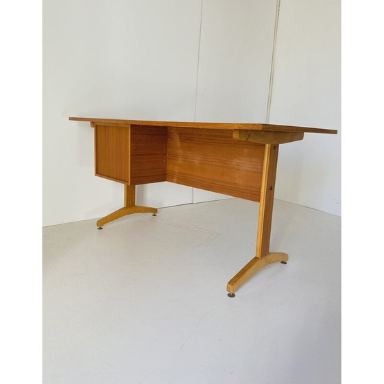 Image 1 of Italiaans vintage bureau van teak en kersenhout, jaren 1960