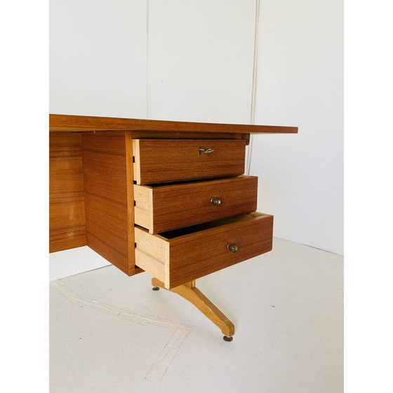 Image 1 of Italiaans vintage bureau van teak en kersenhout, jaren 1960