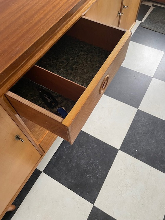 Image 1 of Vintage dressoir