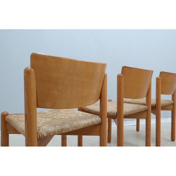Image 1 of Set van 4 vintage houten eetkamerstoelen met strozitting, jaren 1970