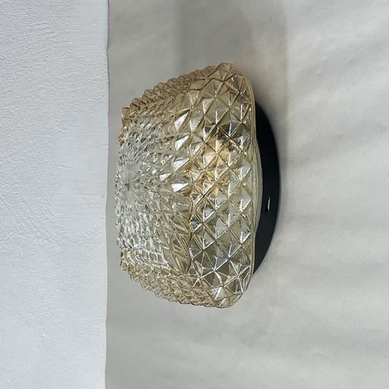 Image 1 of Gouden amber glazen wandlamp 1970 1980