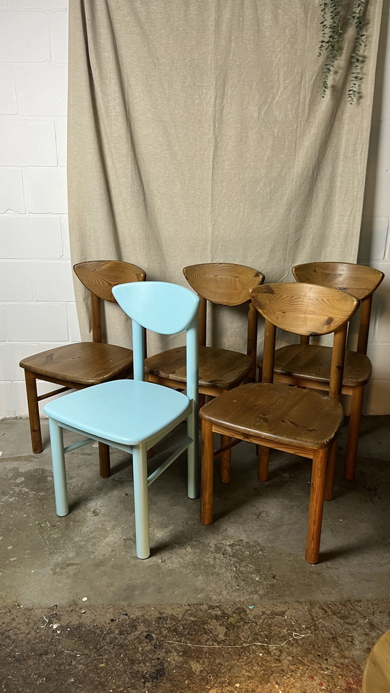 Image 1 of 5x Vintage grenen keuken stoelen, nieuwe gelakt, daumiller style