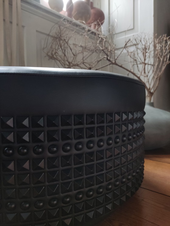 Image 1 of Lee Broom Pouf leer/studs zwart- Salon collectie - London Design Festival