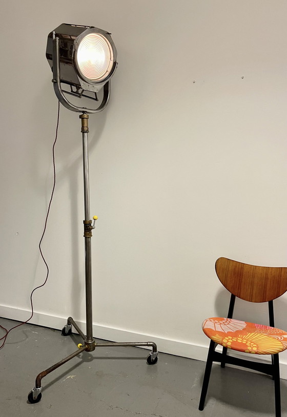 Image 1 of Vintage Gec Filmtheater vloerlamp