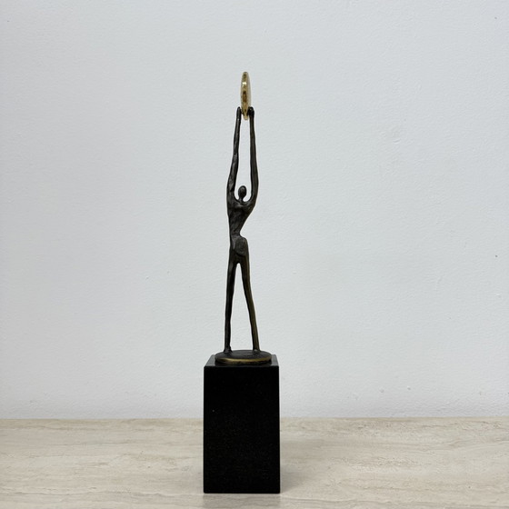 Image 1 of Corry Ammerlaan Voor Artihove Sculptuur Brons 