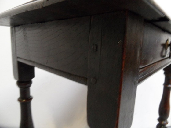 Image 1 of Antiek Eiken Sidetable