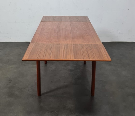 Image 1 of Vintage teak eettafel 