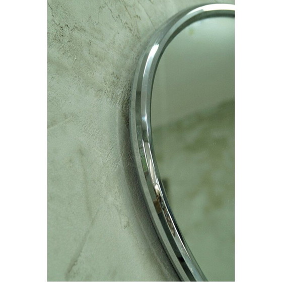 Image 1 of Vintage ovale spiegel van verchroomd metaal, Italië 1970