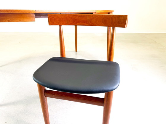 Image 1 of Mid Century Rondette Frem Røjle eettafel set van 5 Hans Olsen teakhout