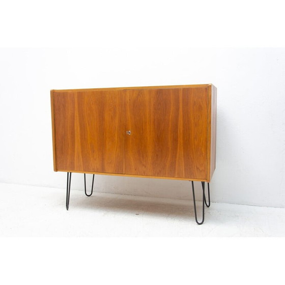 Image 1 of Vintage beukenhouten buffetkast "U-450" van Jiří Jiroutek voor Interiér Praha, Tsjechië 1960