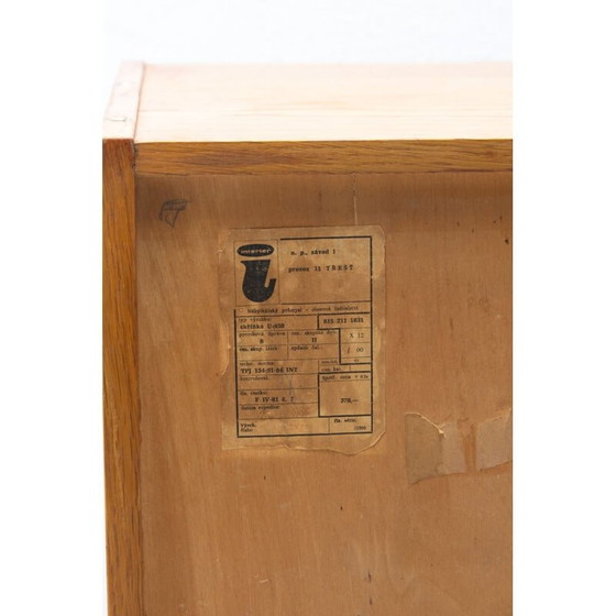 Image 1 of Vintage beukenhouten buffetkast "U-450" van Jiří Jiroutek voor Interiér Praha, Tsjechië 1960