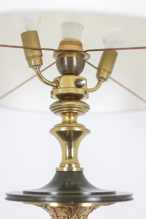 Image 1 of Bronzen vloerlamp in restauratiestijl met twee patina's. Circa 1900.