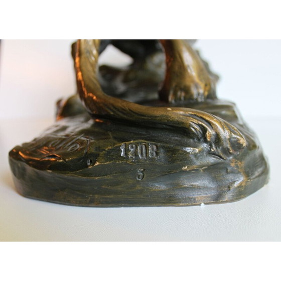 Image 1 of Sculptuur van een leeuwin in terracotta door Armand Fagotto