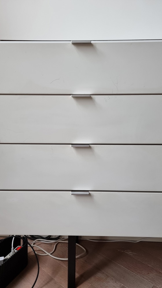 Image 1 of Behr dressoir