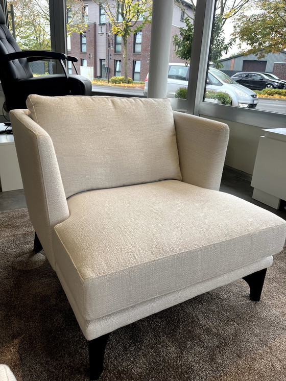 Image 1 of Witte bank en witte fauteuil van Bw