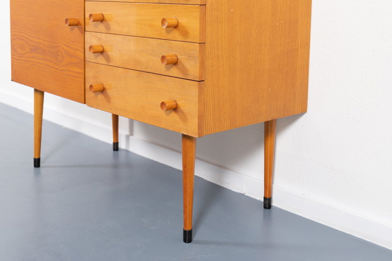 Image 1 of Mid Century kast