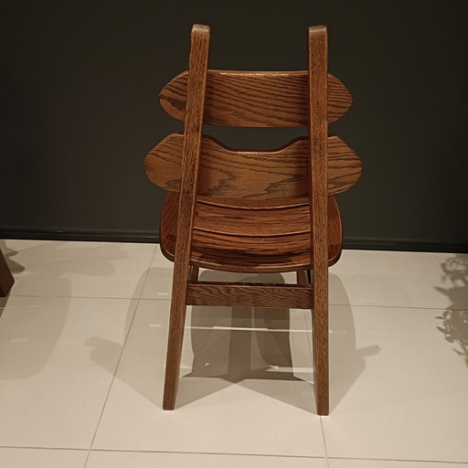 2 Brutalist Seventies Stoelen