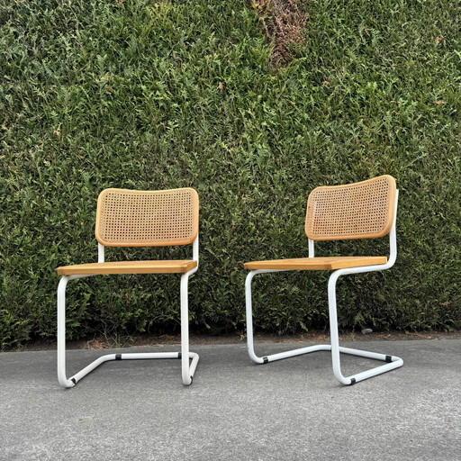 Paar B32 Marcel Breuer Stoelen