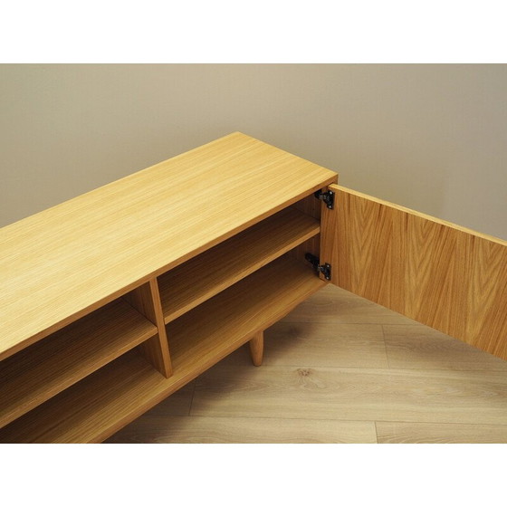 Image 1 of Scandinavisch eiken dressoir