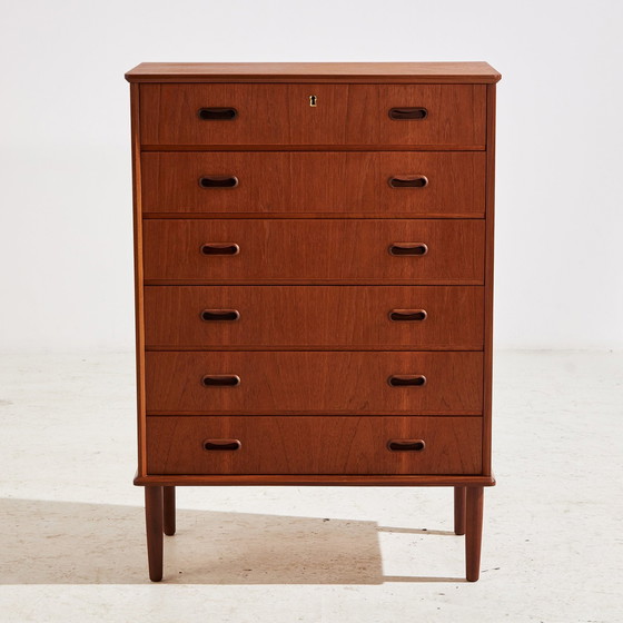 Image 1 of Mk10390 Gerestaureerd teak dressoir