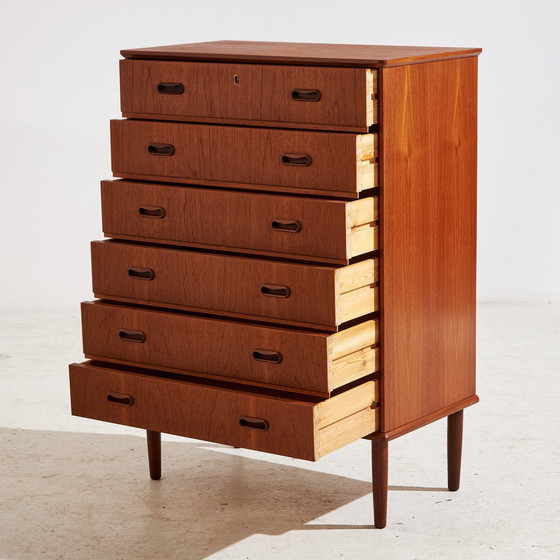 Image 1 of Mk10390 Gerestaureerd teak dressoir